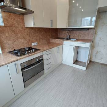 Продается 3-х комнатная квартира, 62 м²