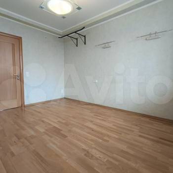 Продается 3-х комнатная квартира, 62 м²