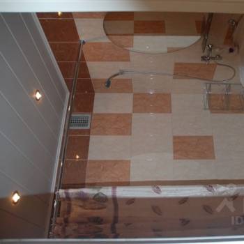 Продается 1-комнатная квартира, 42 м²