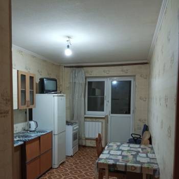 Сдается 2-х комнатная квартира, 64 м²