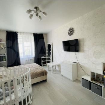 Продается 1-комнатная квартира, 37,5 м²