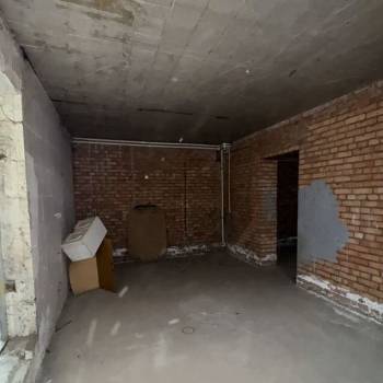 Продается 1-комнатная квартира, 58 м²