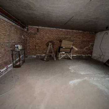 Продается 1-комнатная квартира, 58 м²