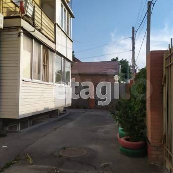 Продается 1-комнатная квартира, 58 м²