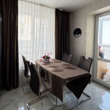 Продается 2-х комнатная квартира, 57 м²