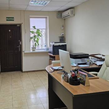 Сдается Нежилое помещение, 140 м²