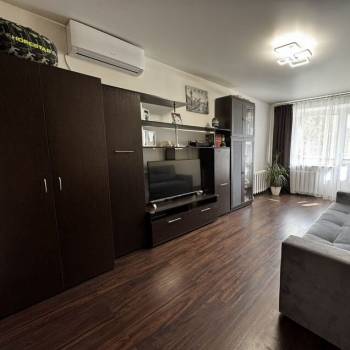 Продается 2-х комнатная квартира, 48 м²