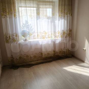 Продается Многокомнатная квартира, 82,7 м²