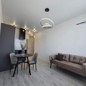 Продается 1-комнатная квартира, 38 м²
