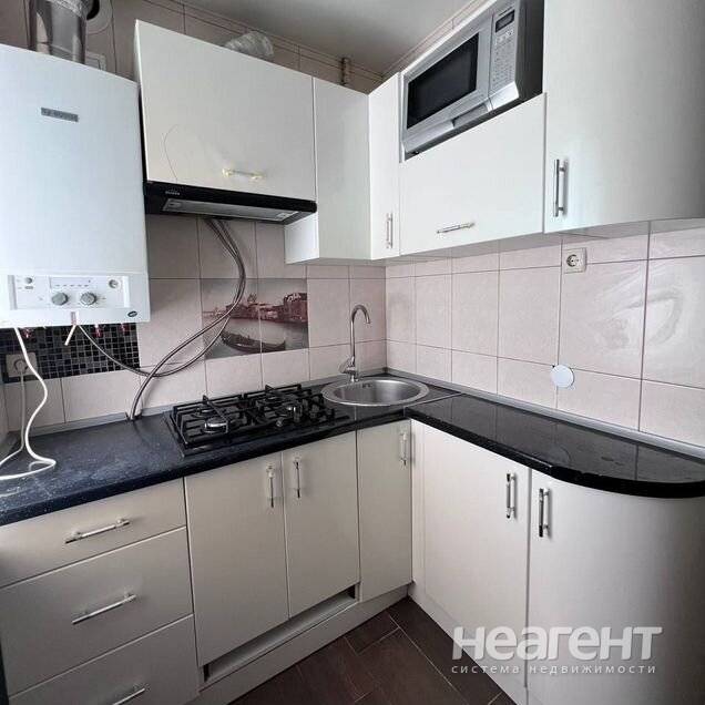 Сдаю 3-х комн. квартиру, Мирный (ул. Чистопольская)