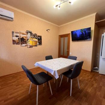 Сдается 1-комнатная квартира, 47 м²