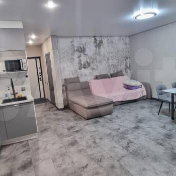 Продается 1-комнатная квартира, 45 м²