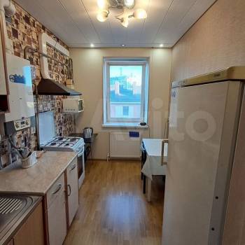 Продается 1-комнатная квартира, 28,1 м²