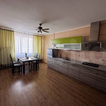 Продается 2-х комнатная квартира, 63,8 м²