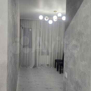 Продается 1-комнатная квартира, 39 м²