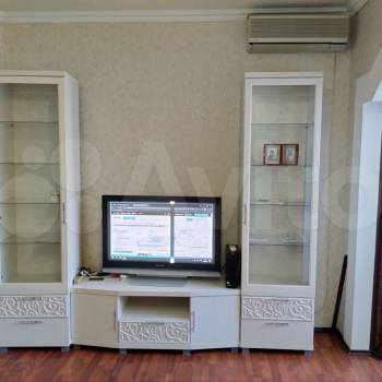 Продается Многокомнатная квартира, 100 м²