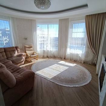 Продается 3-х комнатная квартира, 97 м²