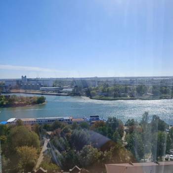 Продается 3-х комнатная квартира, 97 м²