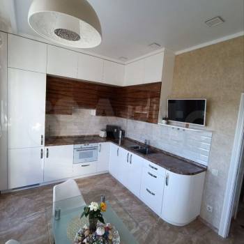 Продается 3-х комнатная квартира, 97 м²