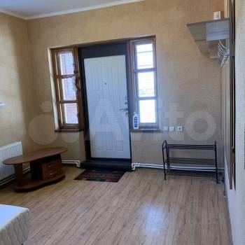 Сдается Нежилое помещение, 300 м²