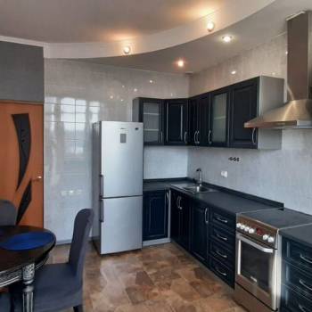 Сдается 1-комнатная квартира, 47 м²