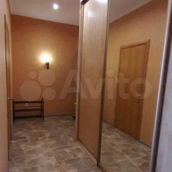 Сдается 1-комнатная квартира, 47 м²