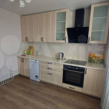 Сдается 2-х комнатная квартира, 64 м²