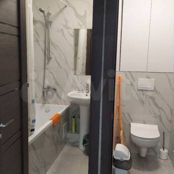 Сдается 2-х комнатная квартира, 64 м²