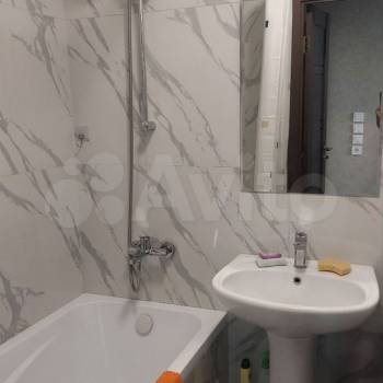 Сдается 2-х комнатная квартира, 64 м²