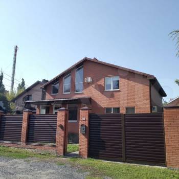 Продается Дом, 270 м²