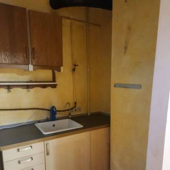 Продается 3-х комнатная квартира, 52 м²