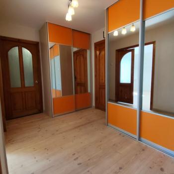 Продается 2-х комнатная квартира, 60 м²