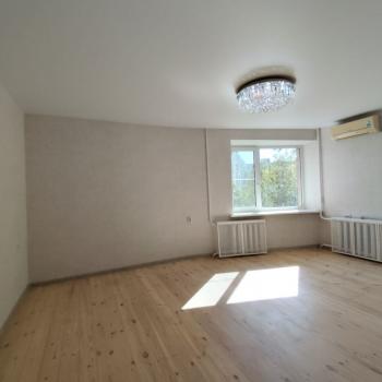 Продается 2-х комнатная квартира, 60 м²