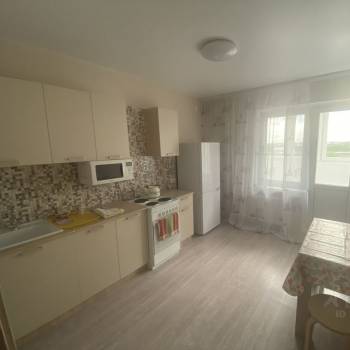 Сдается 1-комнатная квартира, 36 м²