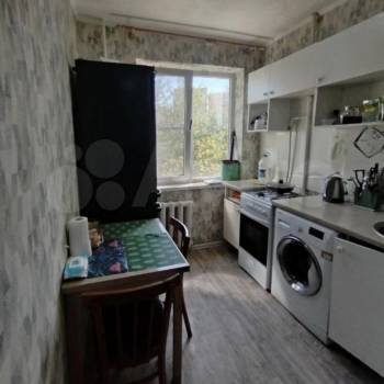 Продается 1-комнатная квартира, 32 м²