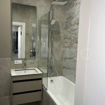 Продается 1-комнатная квартира, 50 м²