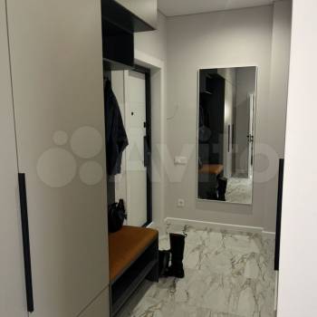 Продается 1-комнатная квартира, 50 м²