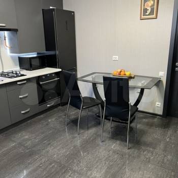 Продается 1-комнатная квартира, 38,5 м²