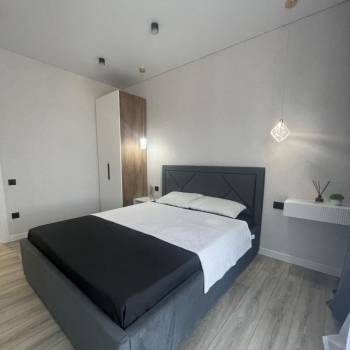 Продается 1-комнатная квартира, 44 м²