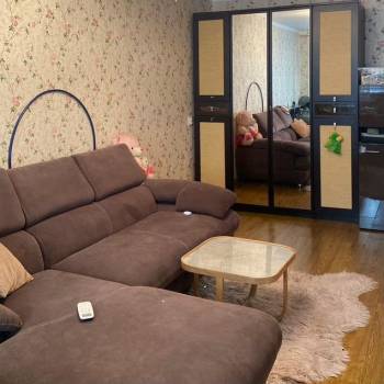 Продается 1-комнатная квартира, 38 м²