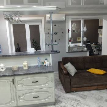 Продается 2-х комнатная квартира, 61 м²