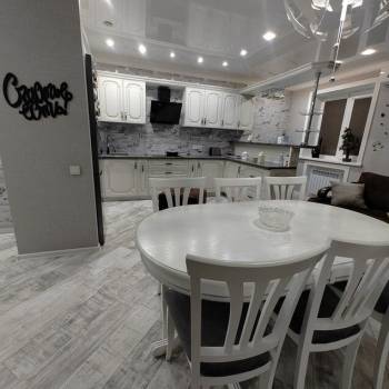 Продается 2-х комнатная квартира, 61 м²