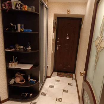 Продается 1-комнатная квартира, 50,5 м²