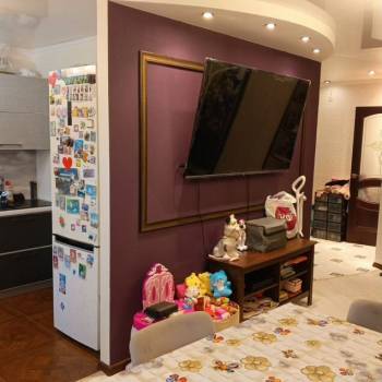 Продается 1-комнатная квартира, 50,5 м²