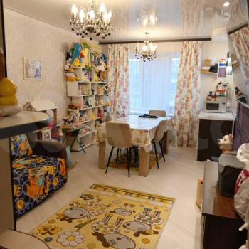 Продается 1-комнатная квартира, 50,5 м²