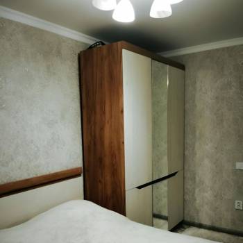 Продается Многокомнатная квартира, 62 м²