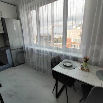 Продается 1-комнатная квартира, 47 м²