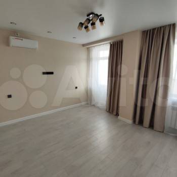 Продается 1-комнатная квартира, 47 м²