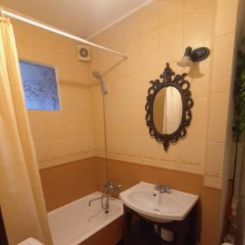 Продается 3-х комнатная квартира, 62 м²