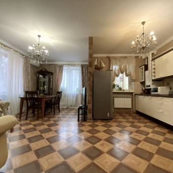 Сдается 2-х комнатная квартира, 67 м²